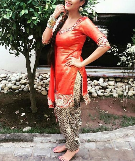 Beautiful girl 2025 punjabi suit